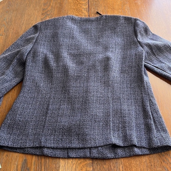 NWT Danny & Nicole  2 piece tweed ruffled skirt and jacket violet/black size 8 - Picture 16 of 16